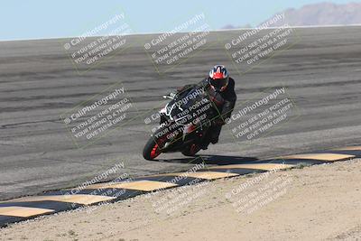 media/Oct-13-2025-Moto Forza (Mon) [[a66d839500]]/3-B Group/Session 2 (Bowl)/